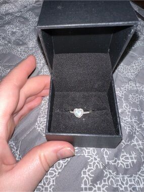 Kay Jewelers Silver Ring with Heart-Shaped Light Blue Gem